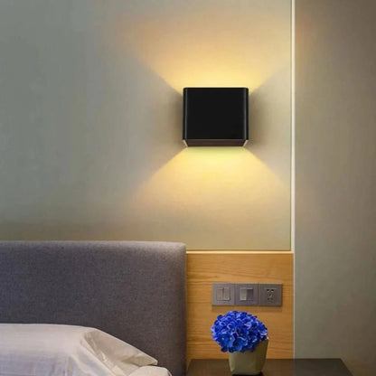 Skorter | Light Cube | Luxury, Wireless Wall Lamp!