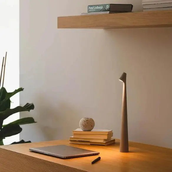 Skorter | Dorsø - L'ummiere D'apol table lamp