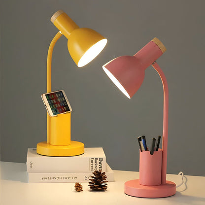 Skorter | LumoDesk – LED table lamp with pen holder for organization and lighting