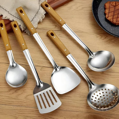 Skorter | ArtisanServe Steel – Coloring-Resistant Utensils for Demanding Cooks