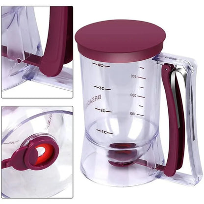 Skorter | Dough dispenser with measuring scale and spout for muffins and cakes