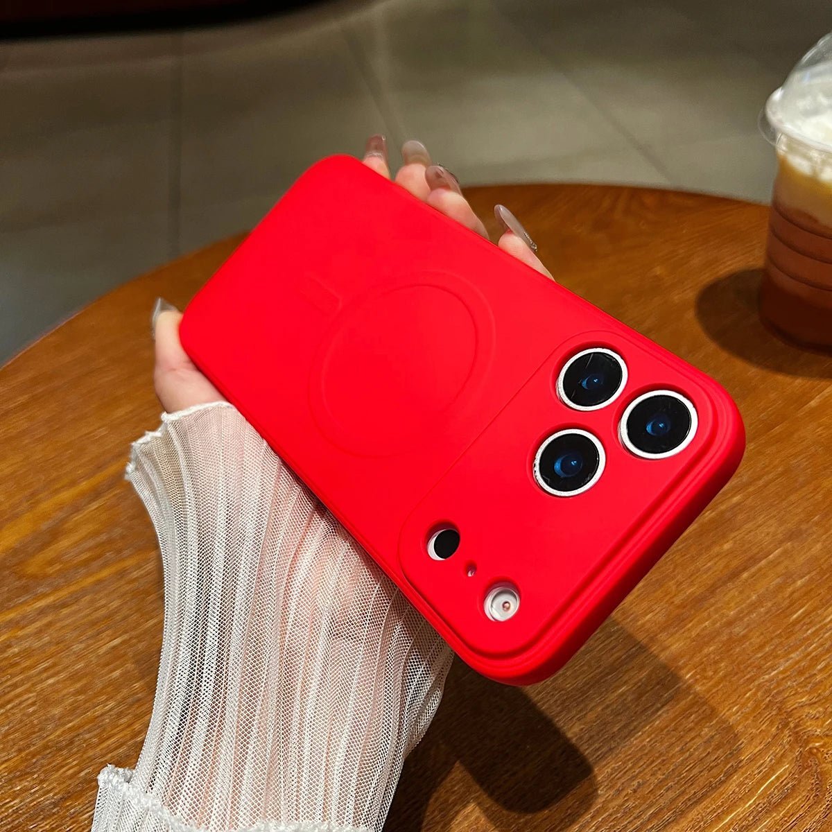 Skorter | MAGNASOFT – Magnetic Soft Silicone Case for iPhone 17 Series