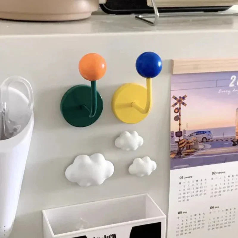 Skorter | Eames Dot Color Rush Hook Magnet