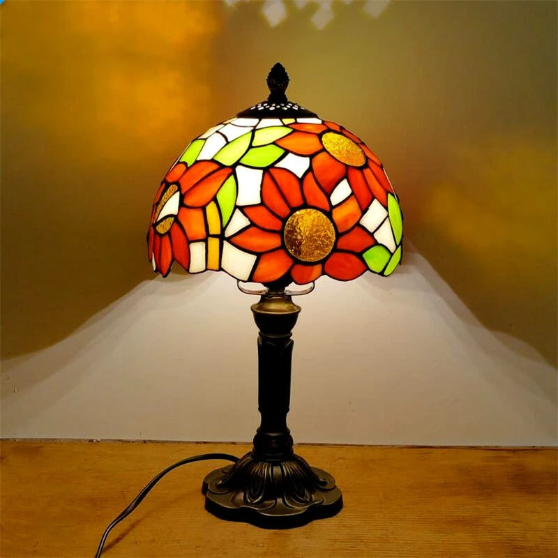 Skorter | LumiTiffany | LED table lamp in vintage design