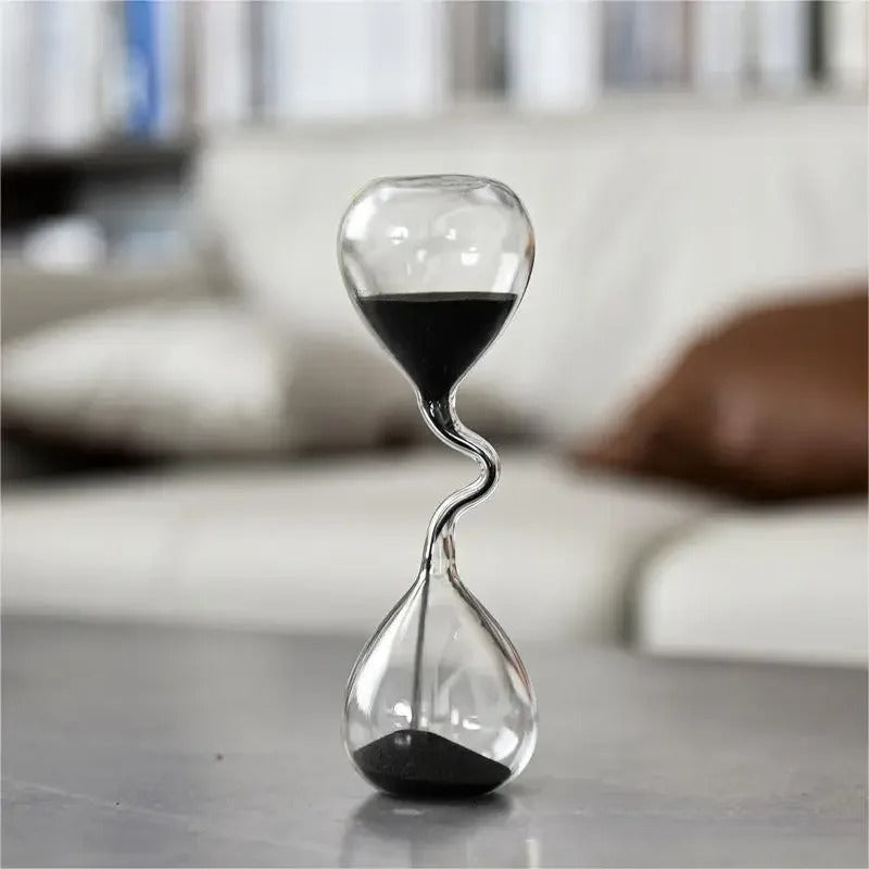 Skorter | Curvy Black Hourglass | Glass