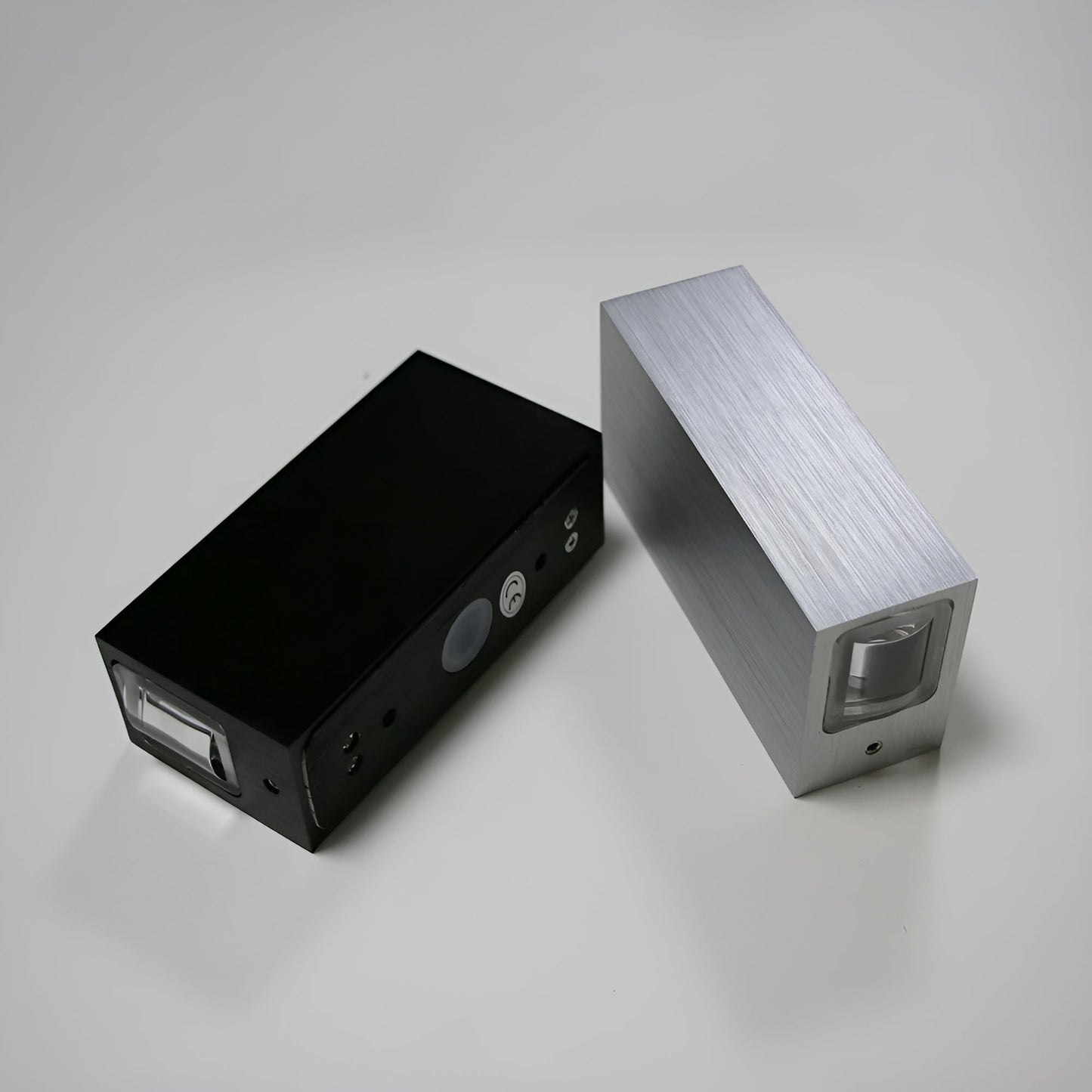 Skorter | LumiBloc LED Wall Light – Stylish & Durable Outdoor Lighting