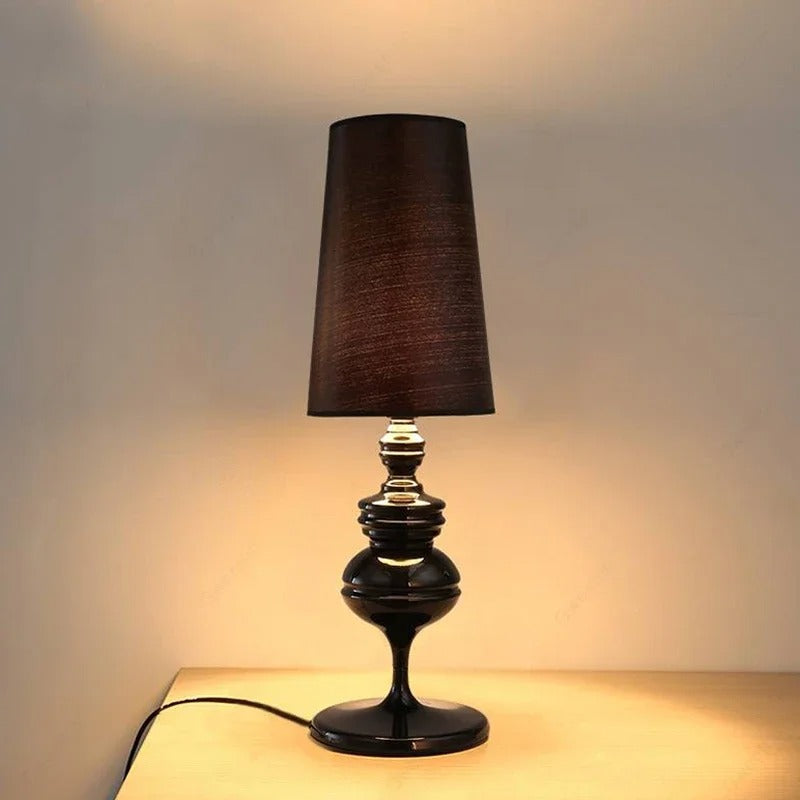 Skorter | Modern Scandinavian LED Table Lamp