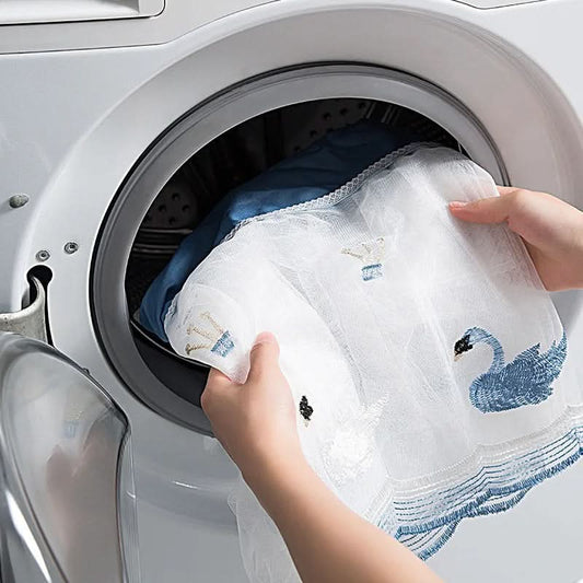 Skorter | Airco Cover - Decorate and Protect