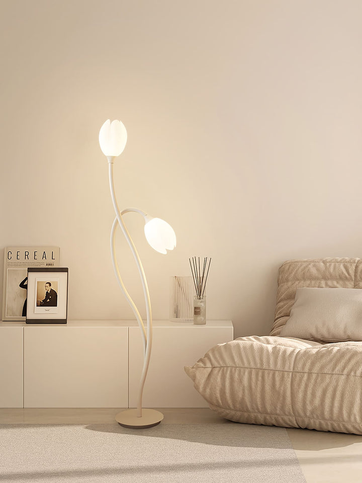 Manta Flower Floor Lamp - SKØRTER