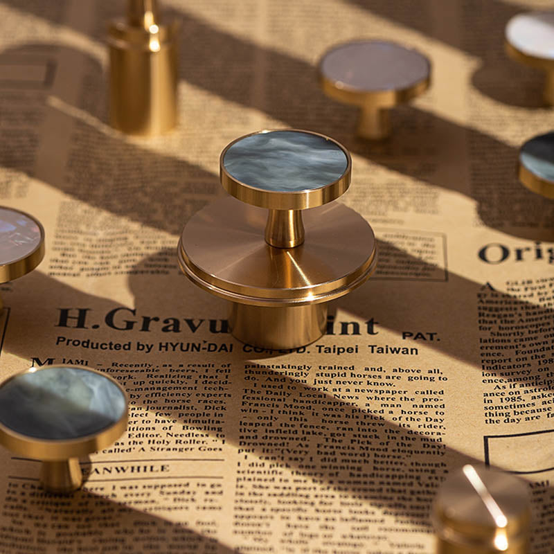 Skorter | Copper decorative stone wall hook – Elegant brass accent for modern interiors