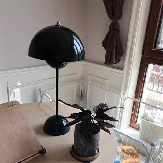 Skorter | Modern Table Lamp - this is USB WARNING