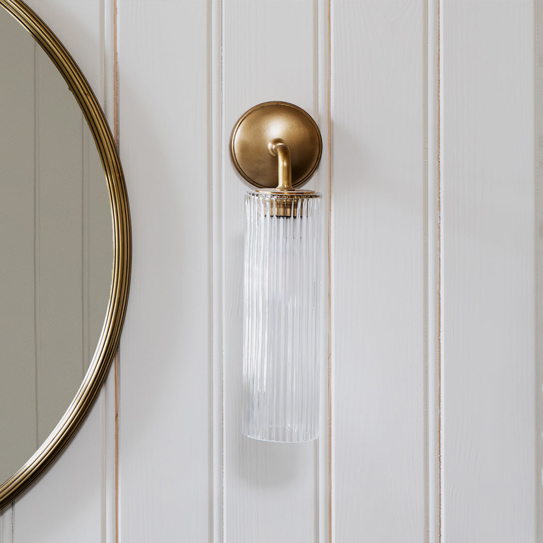 Skorter | Claremont Small Wall Lamp Fluted Glass - Antique Brass