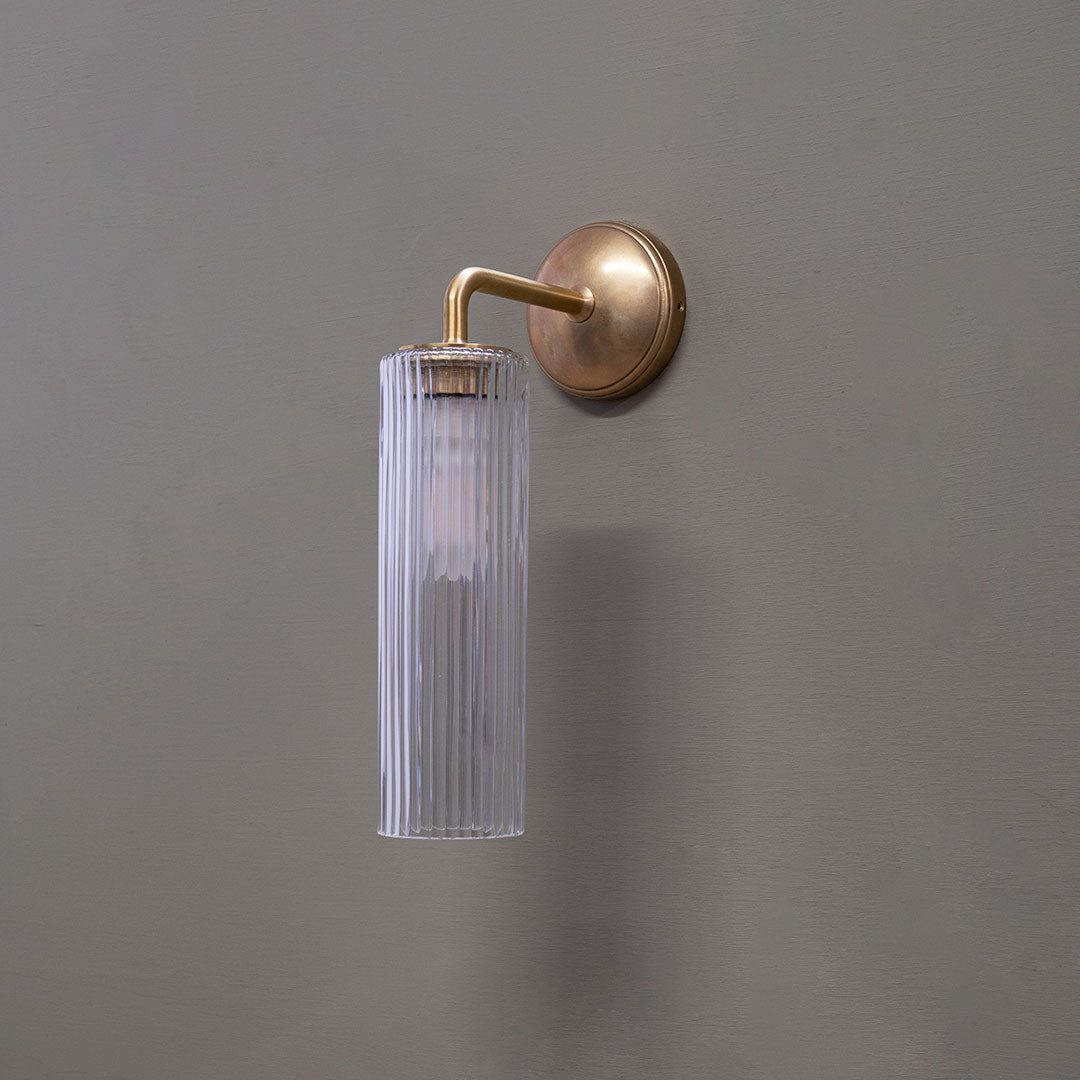 Skorter | Claremont Small Wall Lamp Fluted Glass - Antique Brass