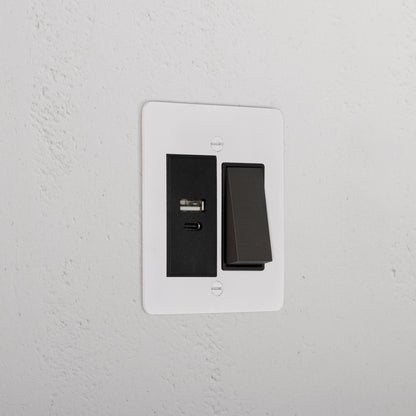 Skorter | 1G To Way Rocker + USB A+C Slimline Switch - Malbar Bronze Black