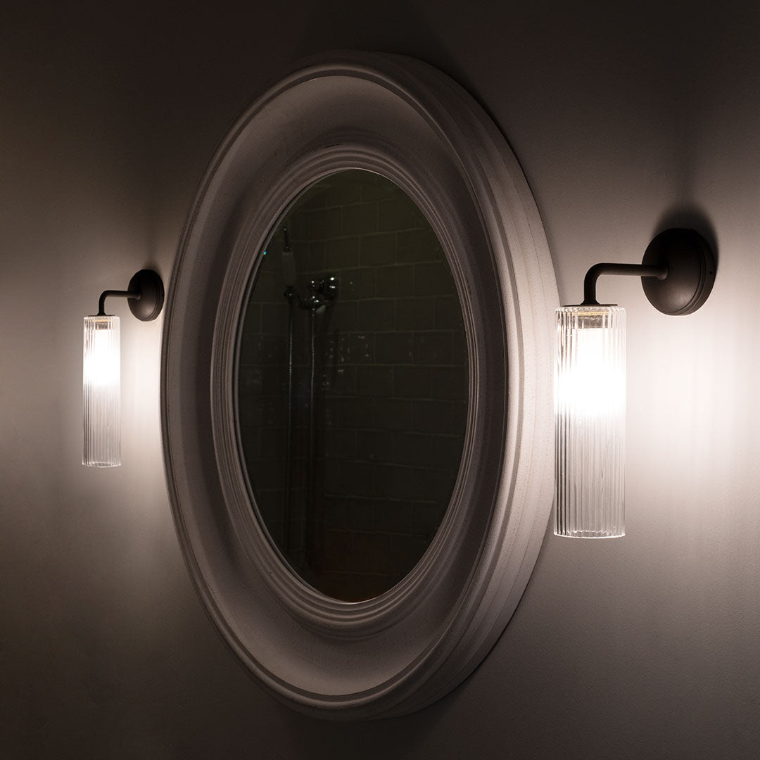 Skorter | Claremont Small Wall Lamp Fluted Glass - Bronze