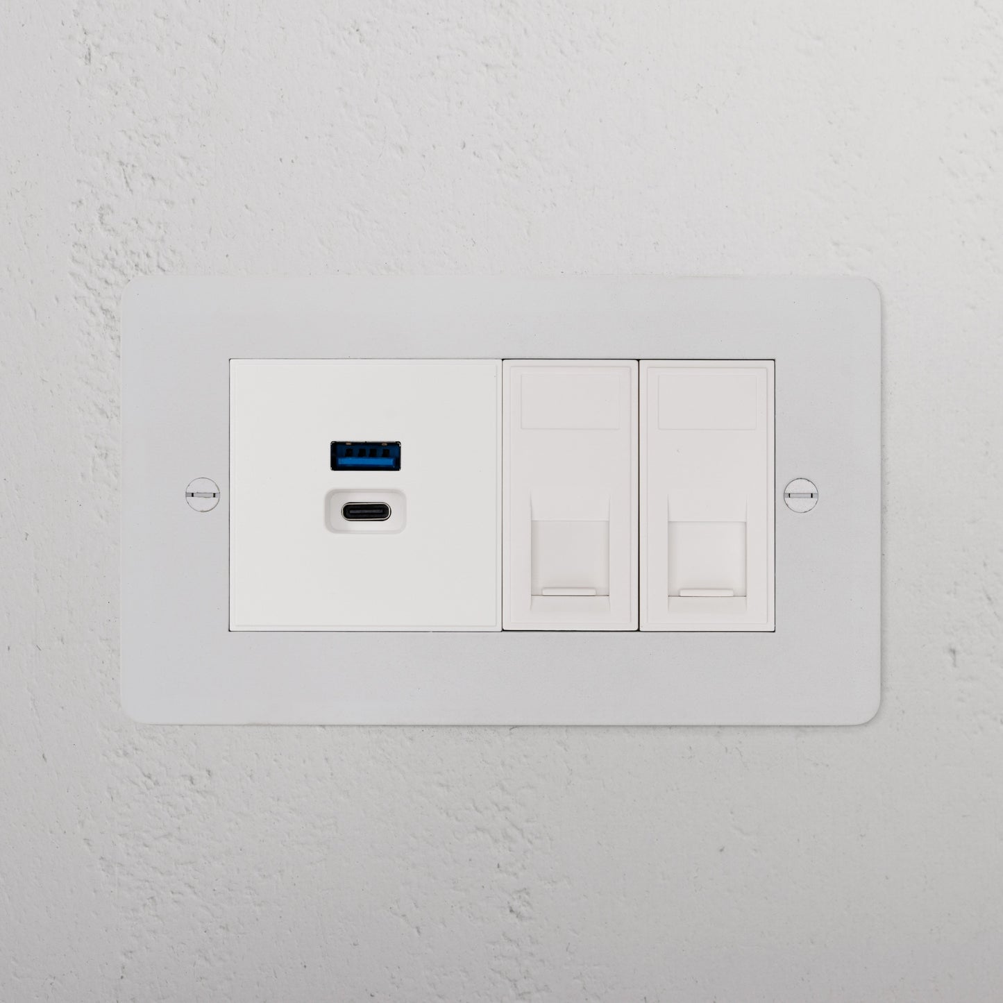 Skorter | 2x CAT 6 + USB A+C Fast charging outlet - Malbar White