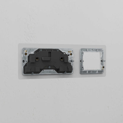 Skorter | 1G 50mm Module & Double Socket UK Plate - Clear Black