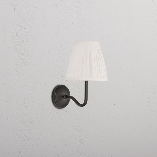 Skorter | Malvern Small Wall Lamp Pleated Alabaster White - Bronze