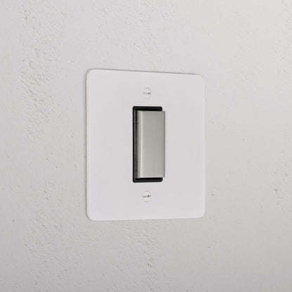 Skorter | 1G Central Reversible Rocker Switch - Paintable Polished Nickel Black