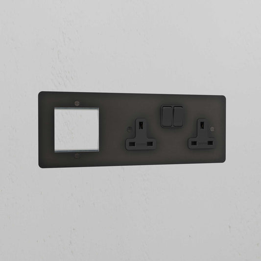 Skorter | 1G 50mm Module & Double Socket UK Plate - Bronze Black