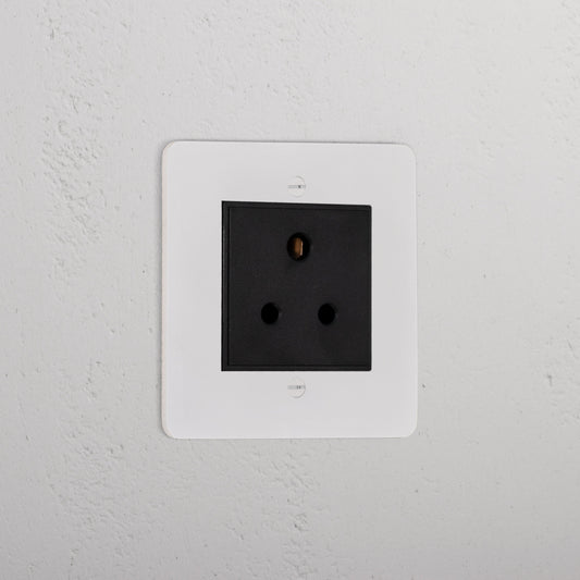 Skorter | 5A light switch - paintable black