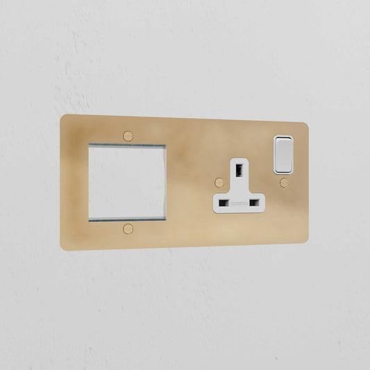 Skorter | 1G 50mm Modules & Single Socket UK Plate - Antique Brass White