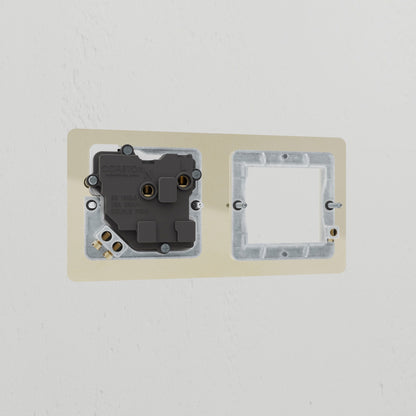 Skorter | 1G 50mm Module & Single Socket UK Plate - Clear White