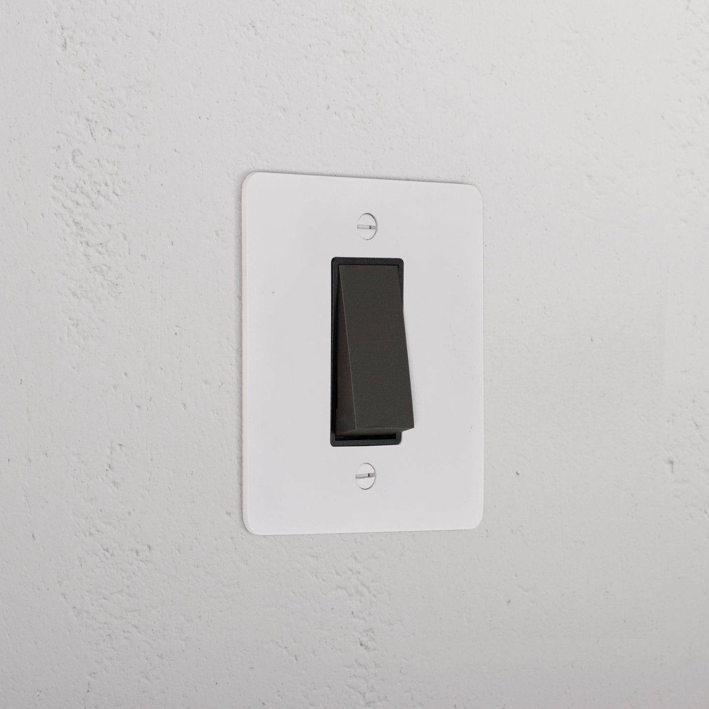 Skorter | 1G Two Way Rocker Slimline Switch - Malbar Bronze Black