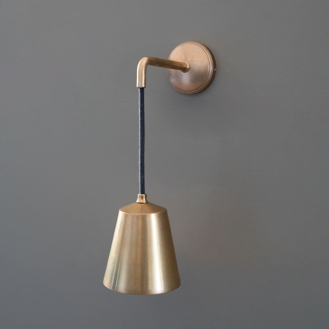 Skorter | Richmond Small Hanging Wall Lamp - Antique Brass