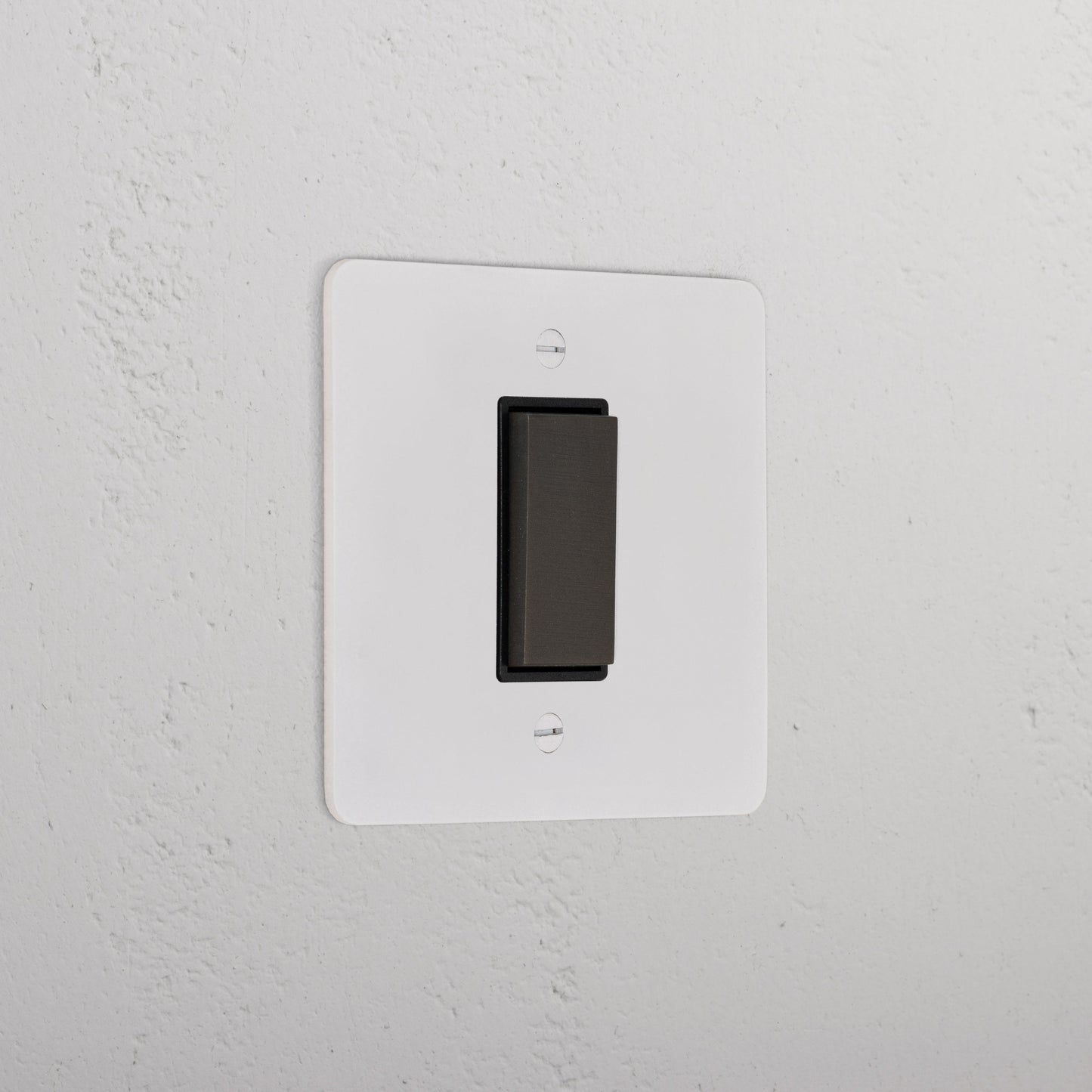 Skorter | 1G Center Retractable Rocker Switch - Malbar Bronze Black