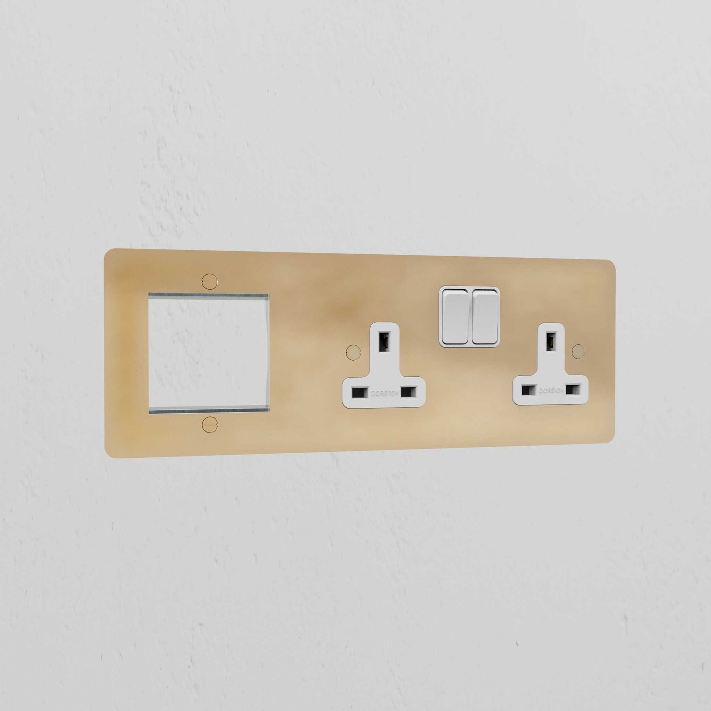 Skorter | 1G 50mm Module & Double Socket UK Plate - Antique Brass White