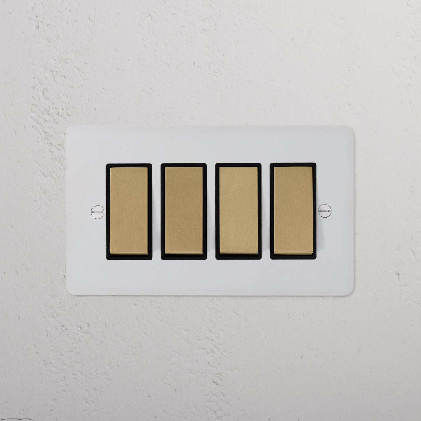 Skorter | 4G Two-way Rocker Switch - Malbar Antique Brass Black