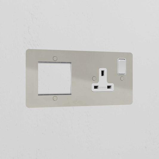 Skorter | 1G 50mm Module & Single Socket UK Plate - Polished Nickel White