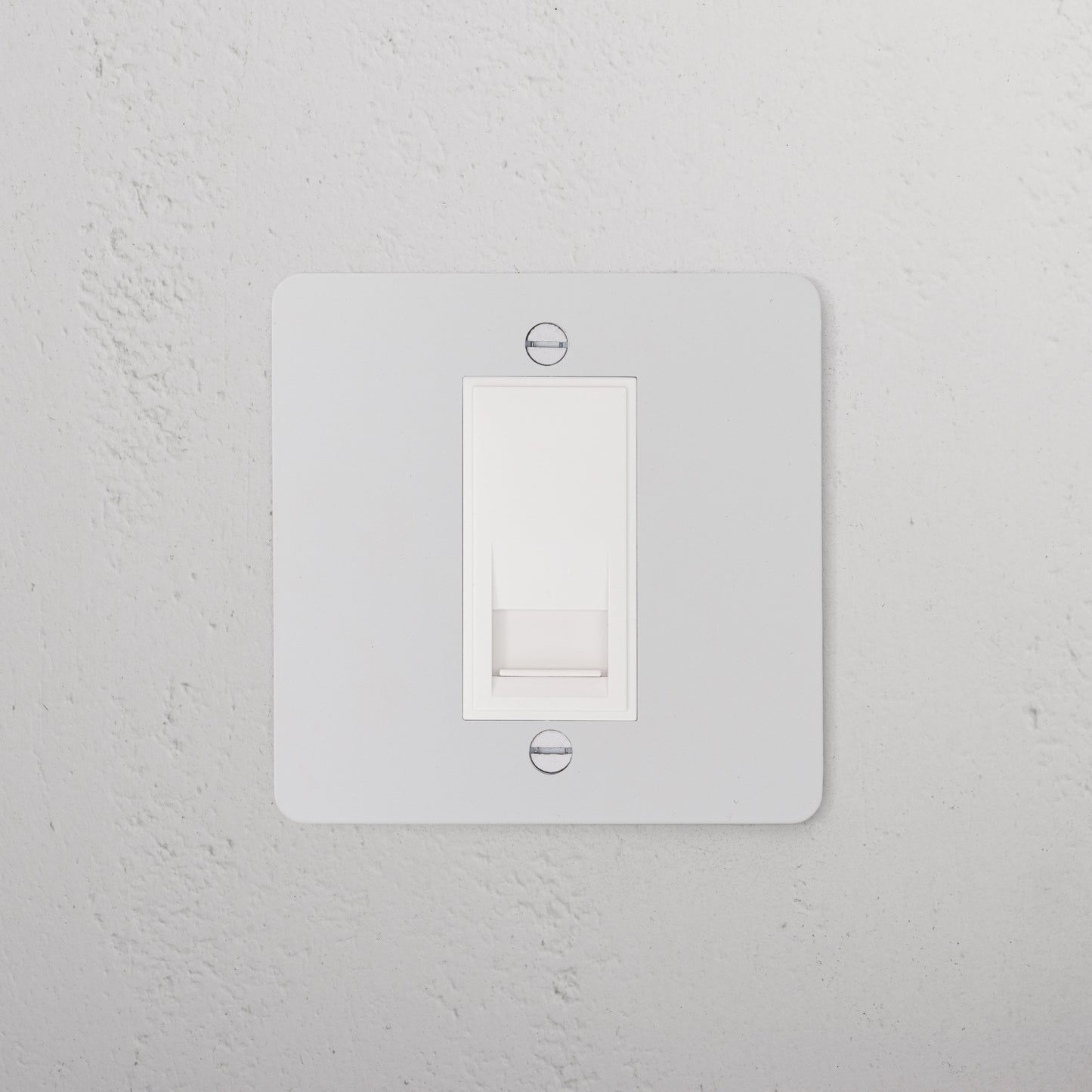 Skorter | BT Master Socket - Malbar White