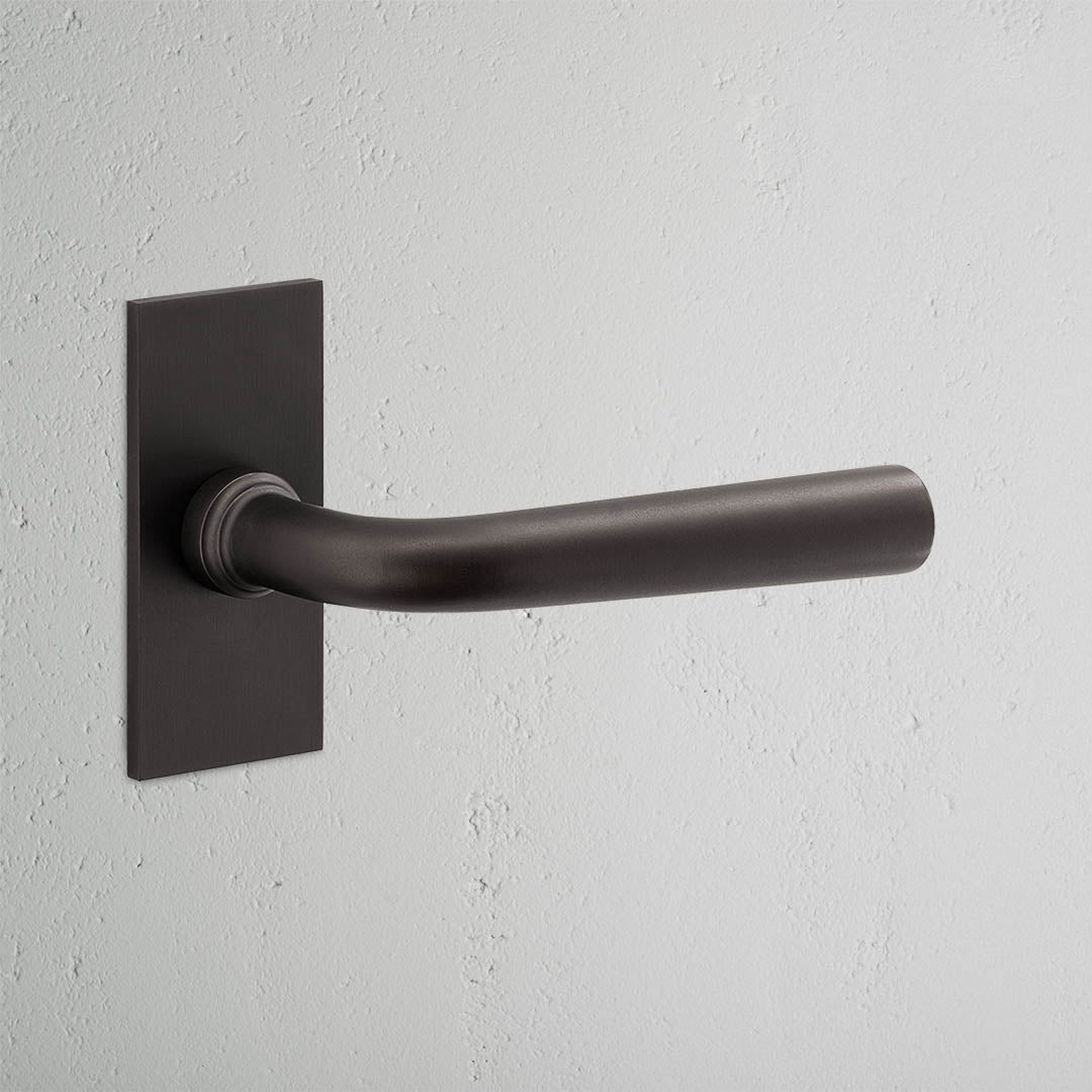 Skorter | Apsley Short Plate Fixed Door Handle - Bronze