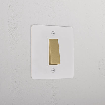 Skorter | 1G Retractive Rocker Switch - Malbar Antique Brass White
