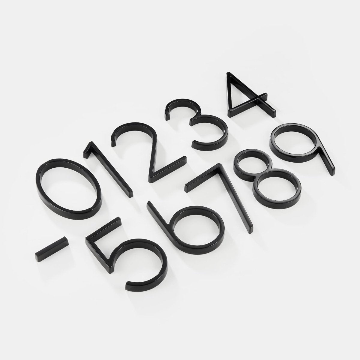 Skorter | Modern House Numbers – 3D Floating Effect & Weatherproof Zinc Alloy Design
