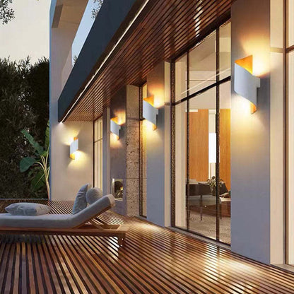 Skorter | Modern Spiral LED Wall Light - TwistLight