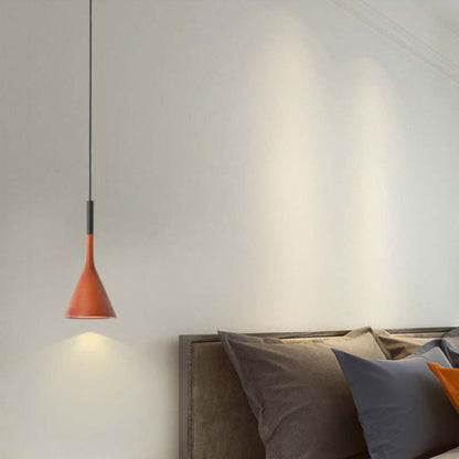 Skorter | Modern Triangle Pendant Lamp - Trionda