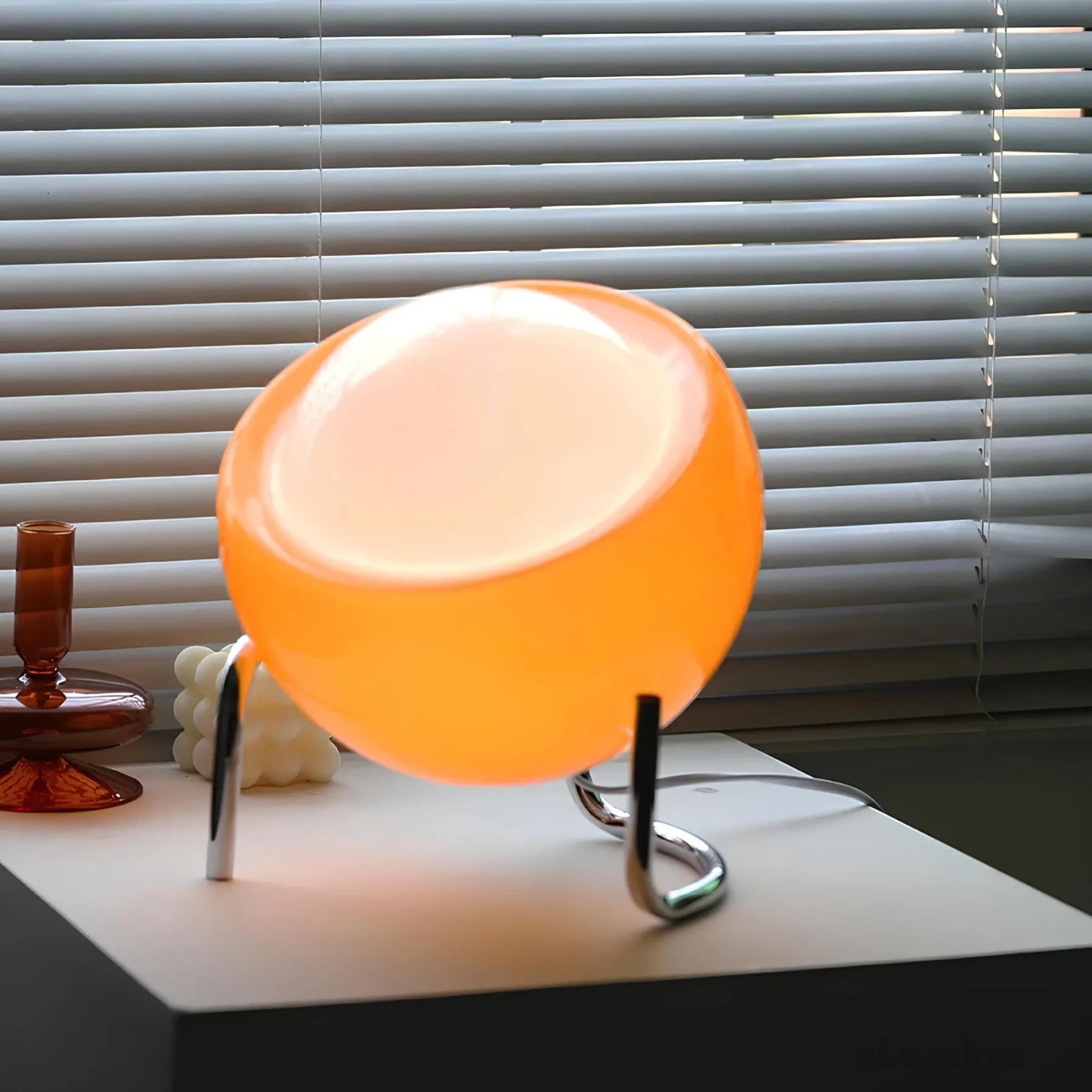 Skorter | Automatic table lamp with motion sensor