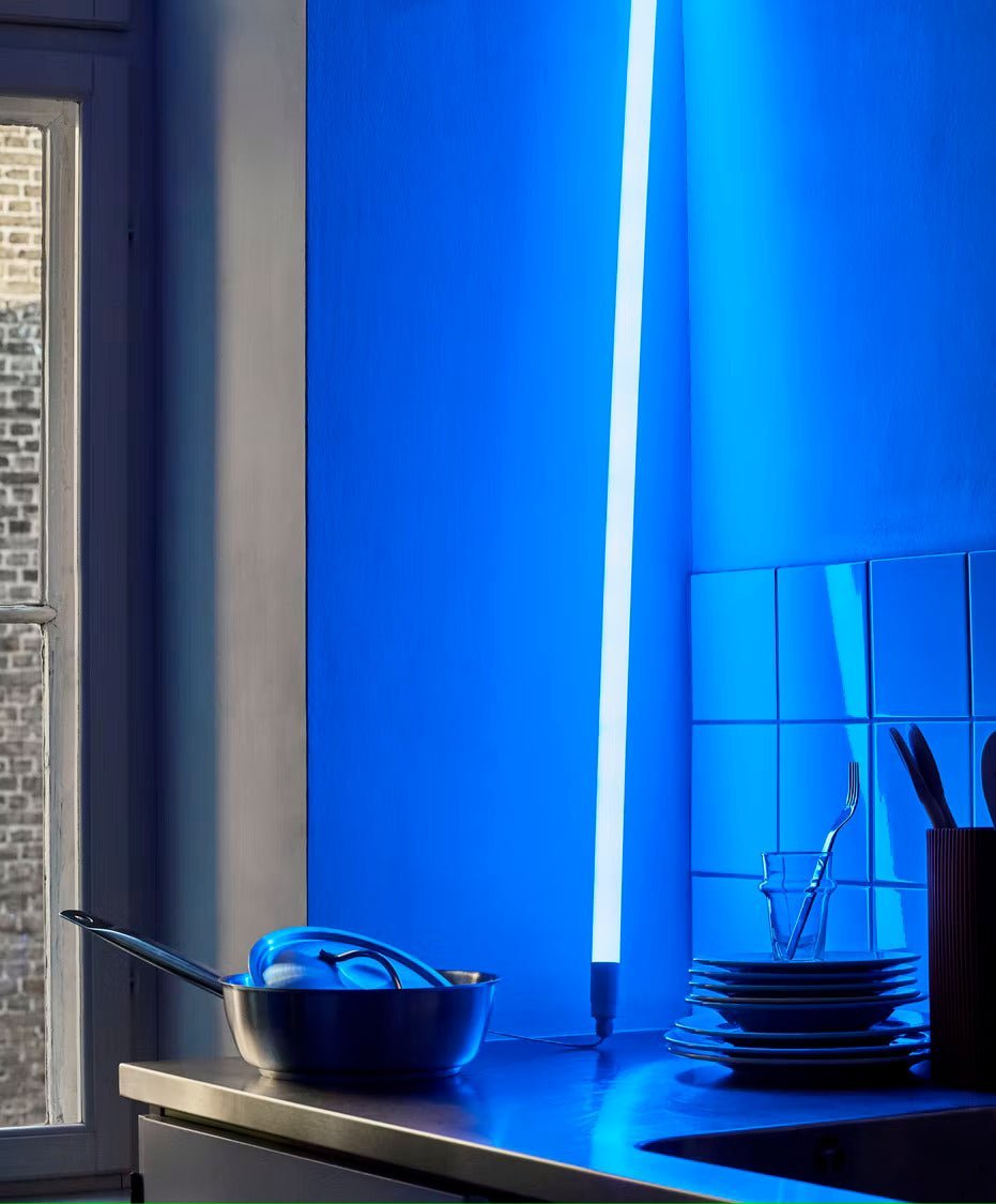 Neon Tube Floor Lamp - SKØRTER