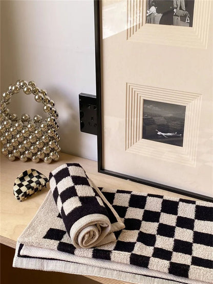 Nomad Checkerboard Towel - SKØRTER