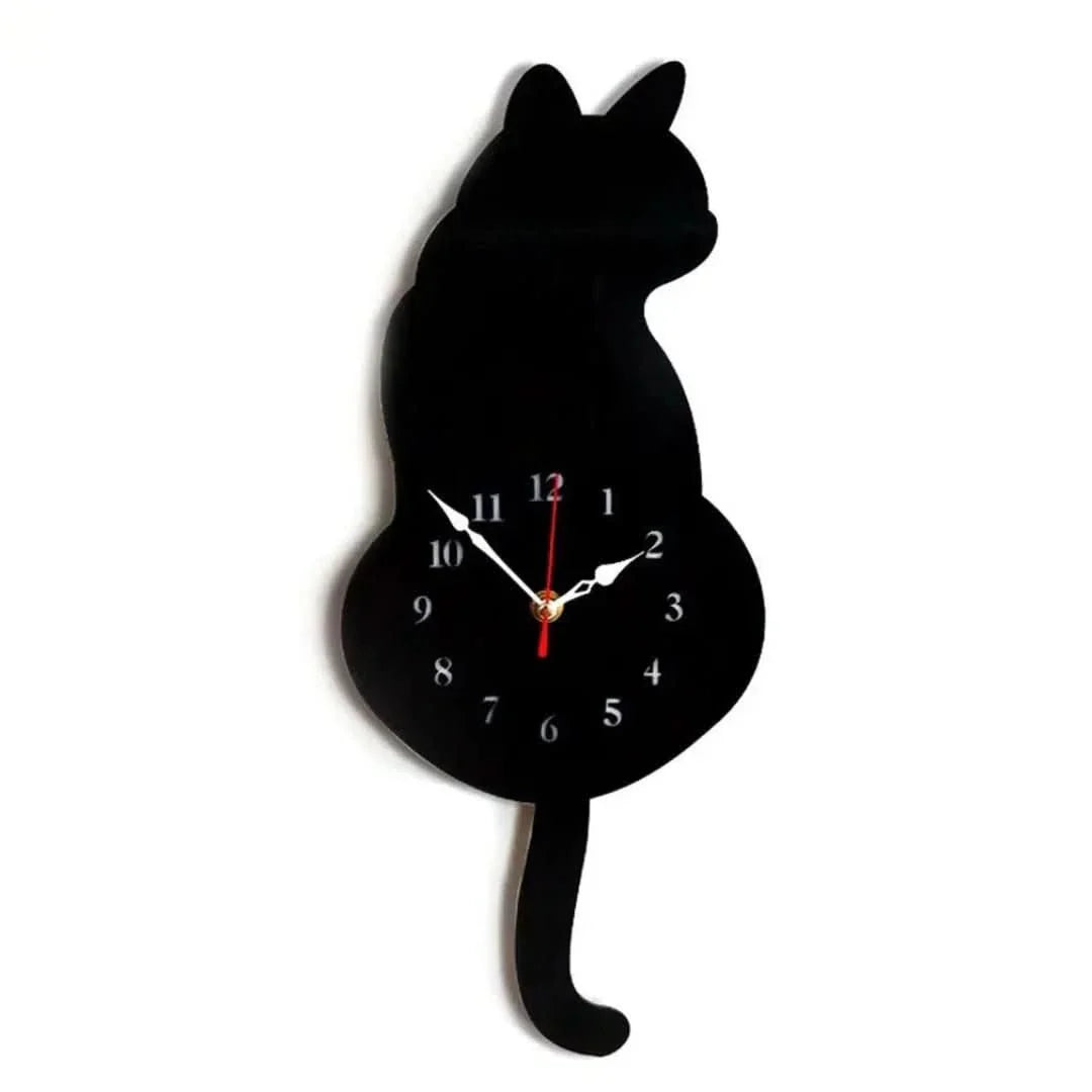 Skorter | Nordic Cat | Swinging Wall Clock