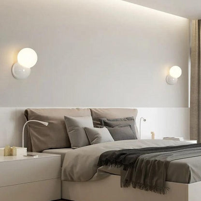 Skorter | Nordisk bubbla vägglampa | Tryckknapp