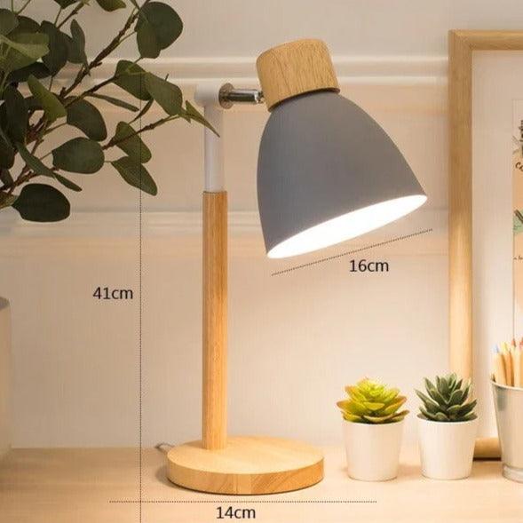 Skorter | Nordic Table Lamp | Wood, Iron