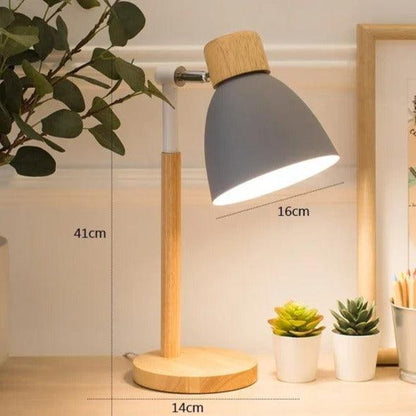 Skorter | Nordic Table Lamp | Wood, Iron