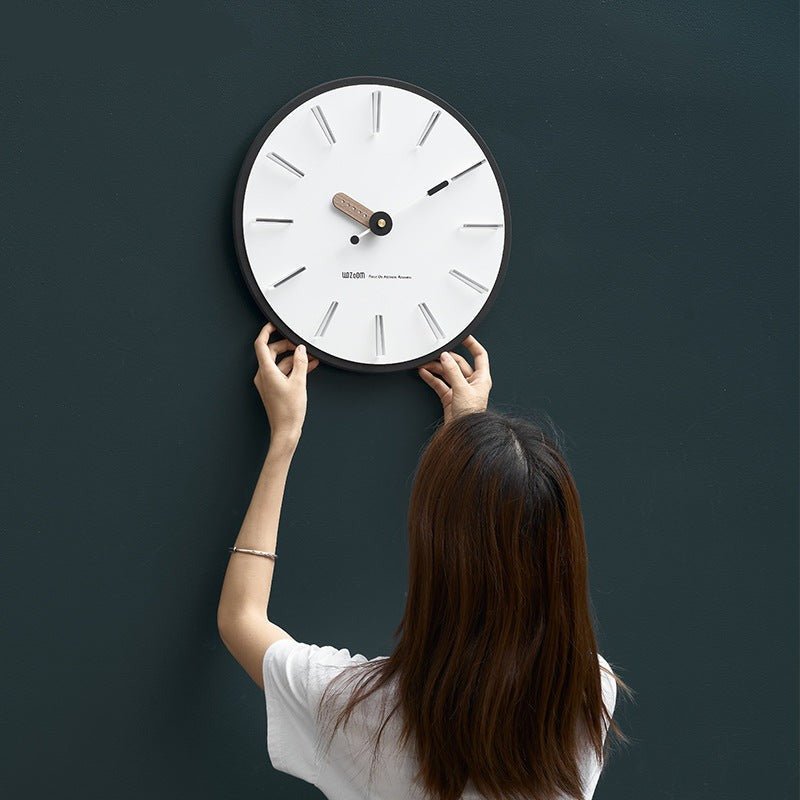 Nordic Wall Décor Clock for Living Room - SKØRTER