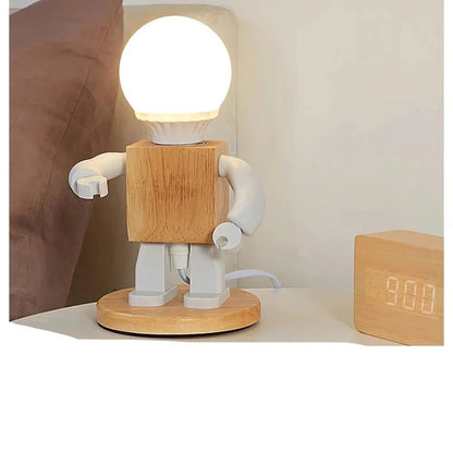 Nordic Wooden Robot Table Lamp - SKØRTER