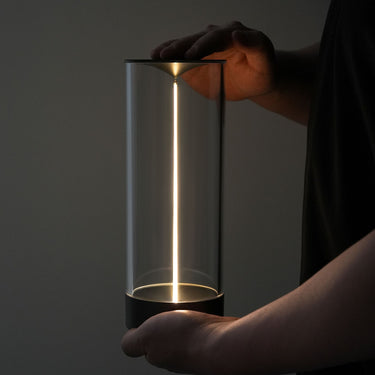 Skorter | Modern Magnetic Table Lamp