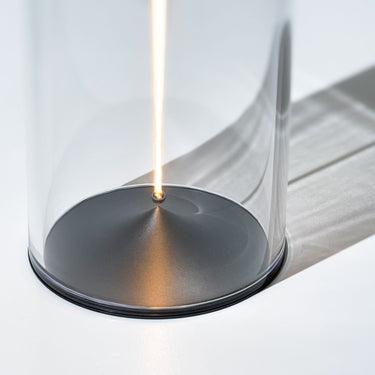 Skorter | Modern Magnetic Table Lamp